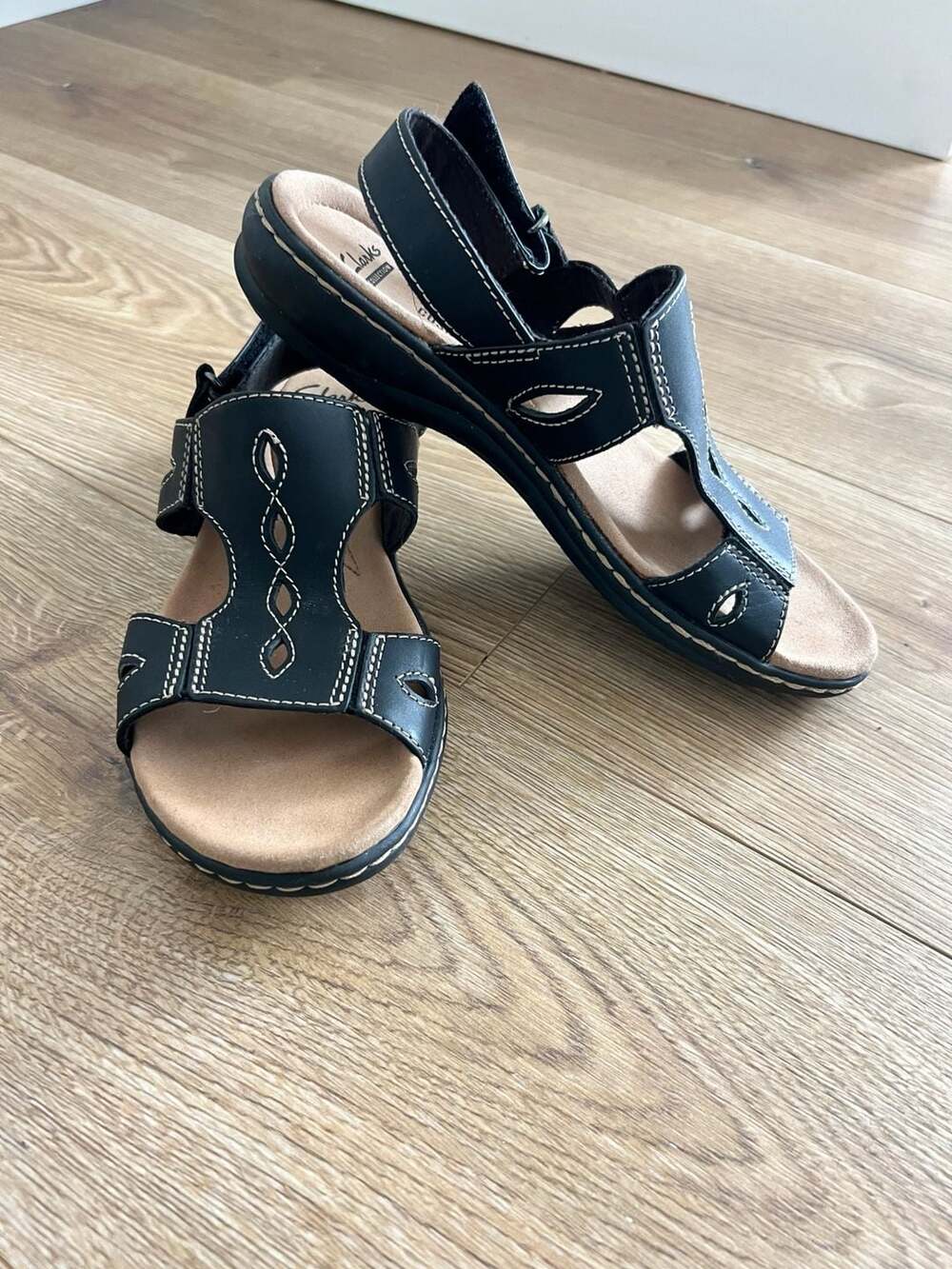 Clarks Leisa Lakelyn Sandal Size 7 Black Leather Comfort